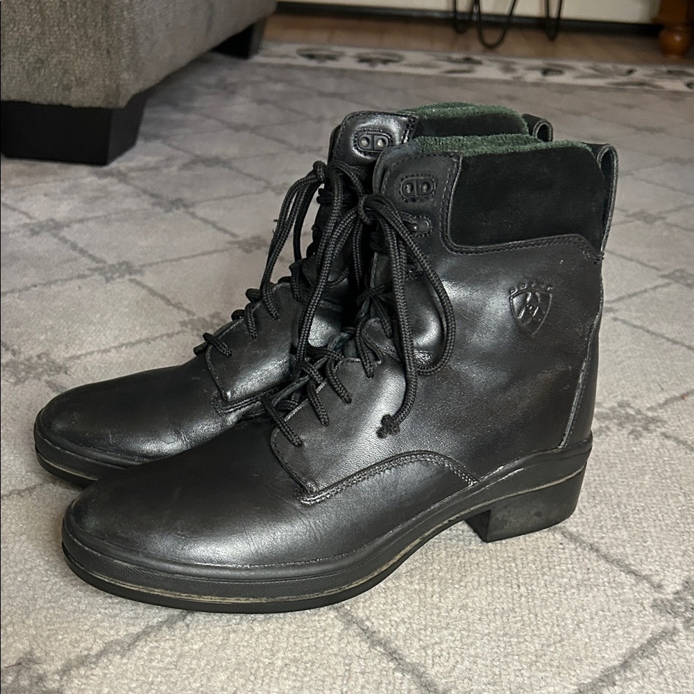 Ariat Women's Expedition  Black Leather Equestrian  Riding Boots